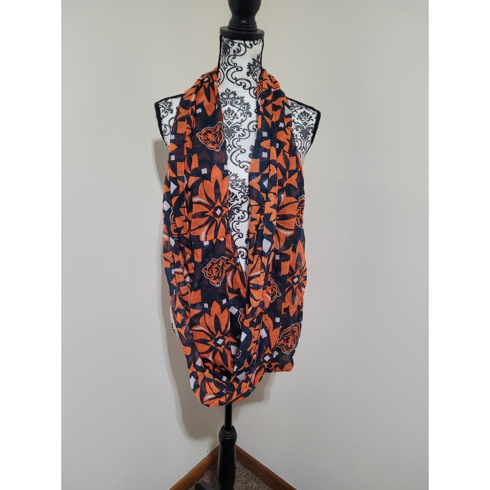 NWT Forever Collectibles Chicago Bears‎ Scarf Womens OS Orange Navy NFL Infinity